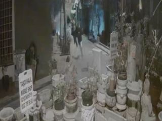 İstanbul'da çaldıkları telefonu sinyali kessin diye alüminyum folyoya sardılar