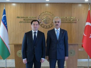 Abdulkadir Uraloğlu, Özbek mevkidaşıyla iş birliklerini görüştü