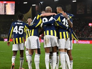 Fenerbahçe - Konyaspor maçının ilk 11'leri