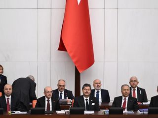 Mehmet Şimşek'ten bütçe görüşmelerinde çalışan ve emekliler vurgusu