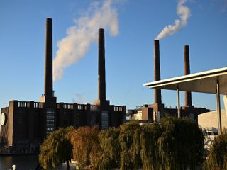 Alman devi krizde: Volkswagen ilk kez fabrika kapatıyor