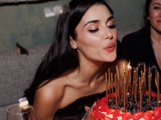 Hande Erçel Londra'ya yerleşiyor! Yeni ev aldı