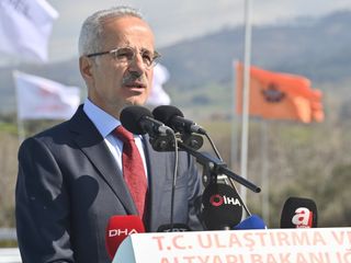 Abdulkadir Uraloğlu duyurdu: Ankara-Niğde Otoyolu'na Uluslararası Yol Federasyonu'ndan ödül