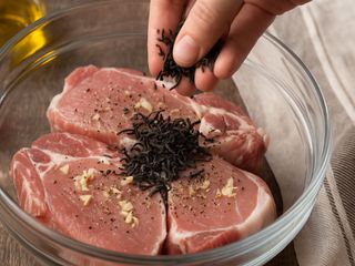 Şeflerin eti yumuşatan çay formülü: Tadı lokum gibi oluyor…