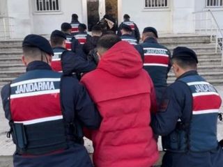 Edirne'de yurt dışına kaçış girişimi başarısız oldu: 5 şüpheli tutuklandı