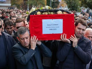 Özgür Özel'den Gülşah Durbay'a veda