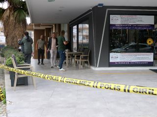 Antalya'daki silahlı saldırıdan yaralı kurtulan yeğen: Kapıyı açar açmaz başıma ateş etti