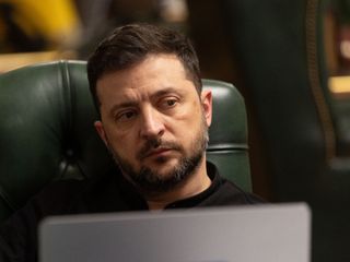 Vladimir Zelensky: Ruslar ölülerini saymaz ama kaybettikleri her dolar ve euroyu sayarlar