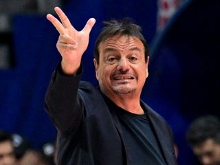 Ergin Ataman’dan Fenerbahçe tribünlerine tepki