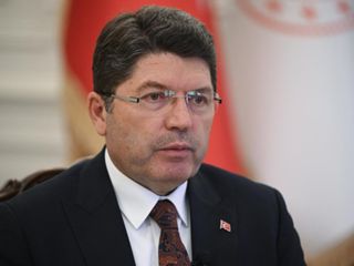 Yılmaz Tunç: Kirli senaryoları tarihin çöp sepetine attık