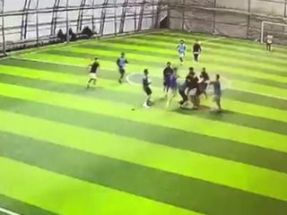 Burdur'da halı sahada tekme tokatlı kavga: 6 yaralı