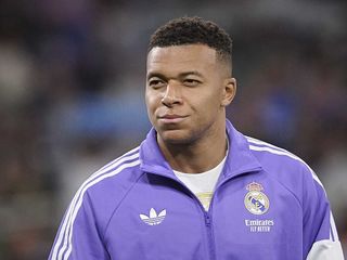 Kylian Mbappe, eski takımı PSG'den servet kazanacak!