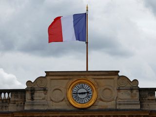 Fransa'da 'darbe' iddiası taşıyan sahte video ortalığı karıştırdı