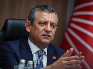 Özgür Özel Türkiye'yi bu kez Brüksel'de şikayet etti