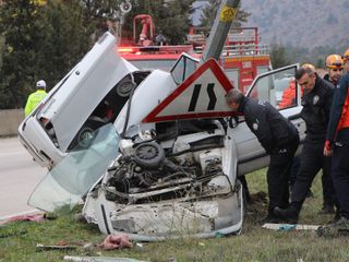 Amasya'da duruşmaya giden 25 yaşındaki avukat kazada hayatını kaybetti