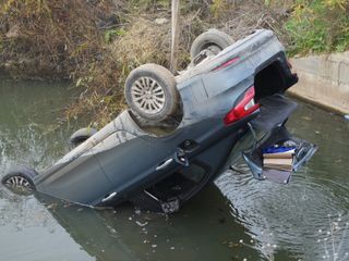 Edirne'de kazada ölen arkadaşını araçta bırakıp kaçtılar