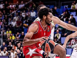 Fenerbahçe, EA7 Emporio Armani'ye şans tanımadı