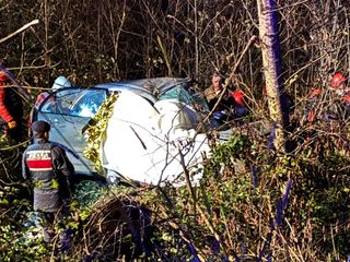 Giresun'da dere yatağına devrilen otomobildeki bekçi hayatını kaybetti