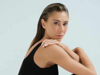 Hakkında yakalama kararı olan Şeyma Subaşı'ndan açıklama geldi