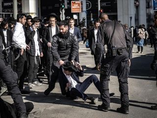 İsrail'de 8 Ultra-Ortodoks Yahudi gözaltına alındı