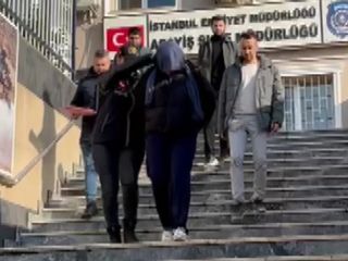 İstanbul'da alışveriş yapan kişinin cep telefonunu çalan hırsız yakalandı