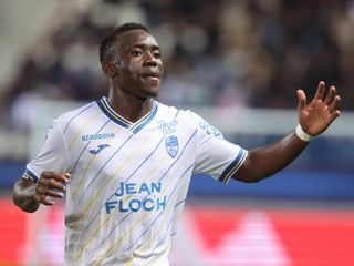 Fransızların iddiası: Üç büyüklerin Arthur Avom yarışı