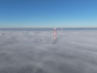 Sis içinde kalan 1915 Çanakkale Köprüsü'nde görsel şölen