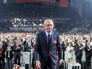 Kemal Kılıçdaroğlu'ndan 'aktif siyaseti bıraktı' iddialarına yalanlama