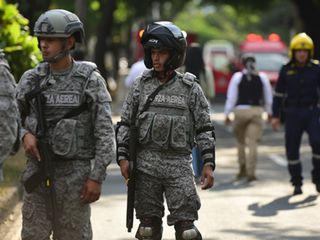 Kolombiya askerlerine bombalı saldırı: 6 ölü, 31 yaralı