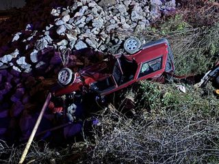 Trabzon’da otomobil şarampole devrildi: 1 ölü 3 yaralı