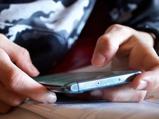 Kars’ta akademisyene nefret ve ayrımcılık iddiasıyla gözaltı