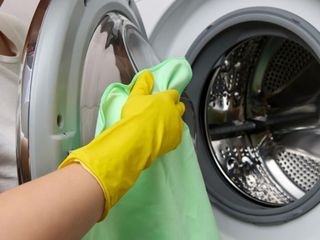 Burayı temizlemeyenin vay haline: Kıyafetlere bakteri yapışıyor...