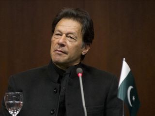 Eski Pakistan Başbakanı Imran Khan'a 17 yıl hapis cezası verildi