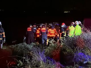 Çanakkale'de polisten kaçan otomobil dehşet saçtı: 5 ölü