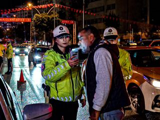 Adana'da trafik denetimi: 60 sürücüye 455 bin TL ceza