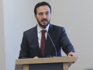 Abdullah Özdemir: İstanbullunun yılda 138 saati trafikte geçiyor