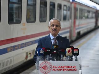 Abdulkadir Uraloğlu: Turistik Doğu Ekspresi sezonun ilk seferine yarın çıkıyor
