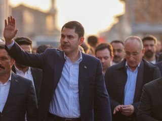 Murat Kurum, Hatay'daki son hazırlıkları inceledi: Şantiye şefi teşekkür etti