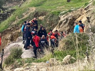 Aydın'da kaçak kazı için girdiği tünelde mahsur kaldı