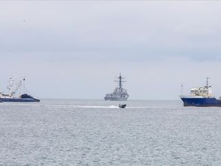 ABD, Venezuela açıklarında 3'üncü bir petrol tankerini takip ediyor