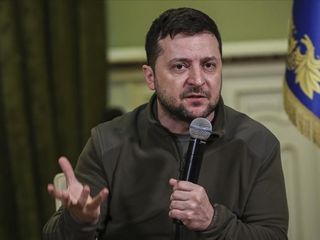 Zelensky: Rusya'ya baskı uygulanmadan saldırılar sona ermez