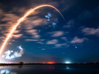 SpaceX'ten korkutan açıklama: Yörüngedeki Starlink uydusunda patlama meydan geldi