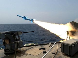 İsrail, ABD'yi uyardı: İran'ın füze tatbikatı saldırı hazırlığı olabilir