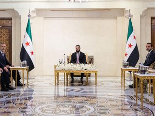 Hakan Fidan, Yaşar Güler ve İbrahim Kalın, Ahmed Şara ile görüştü