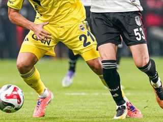 Fenerbahçe-Beşiktaş derbilerinde kart yoğunluğu dikkat çekiyor