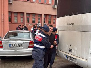 Karabük'te kuyumcu soygunu faillerine hapis cezası