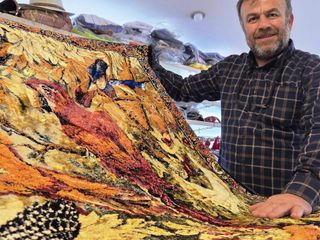 Samsun'da halılardan koleksiyon yaptı