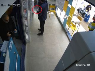 Hatay'da iş yerinden telefon çaldı