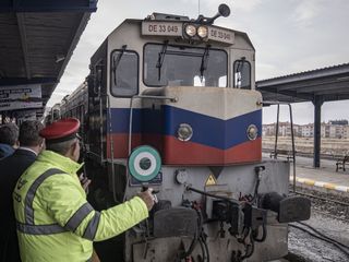 Yeni sezonun ilk seferine çıkan Turistik Doğu Ekspresi Erzurum'a ulaştı