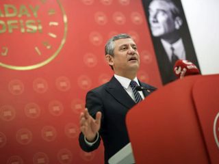 CHP'de Cumhurbaşkanlığı Aday Ofisi'nin arka planı değişti